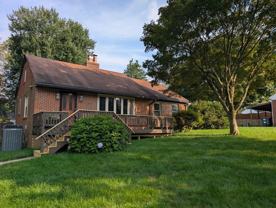 1009 Circle Dr - Photo 1 of 1