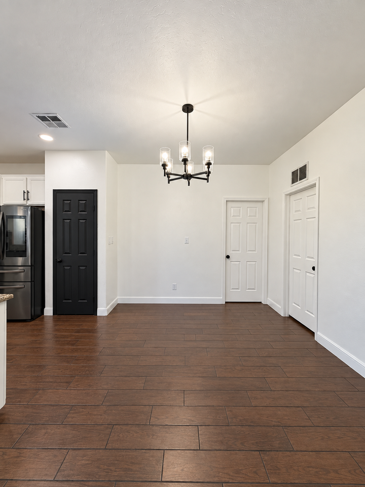 3601 Rio Grande Ln - Photo 6 of 13