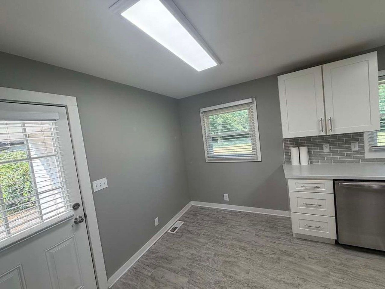1227 Rocky Hill Rd - Photo 3 of 13