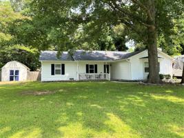featured image of 200 S Creek Dr