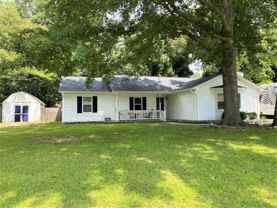 200 S Creek Dr - Photo 1 of 1