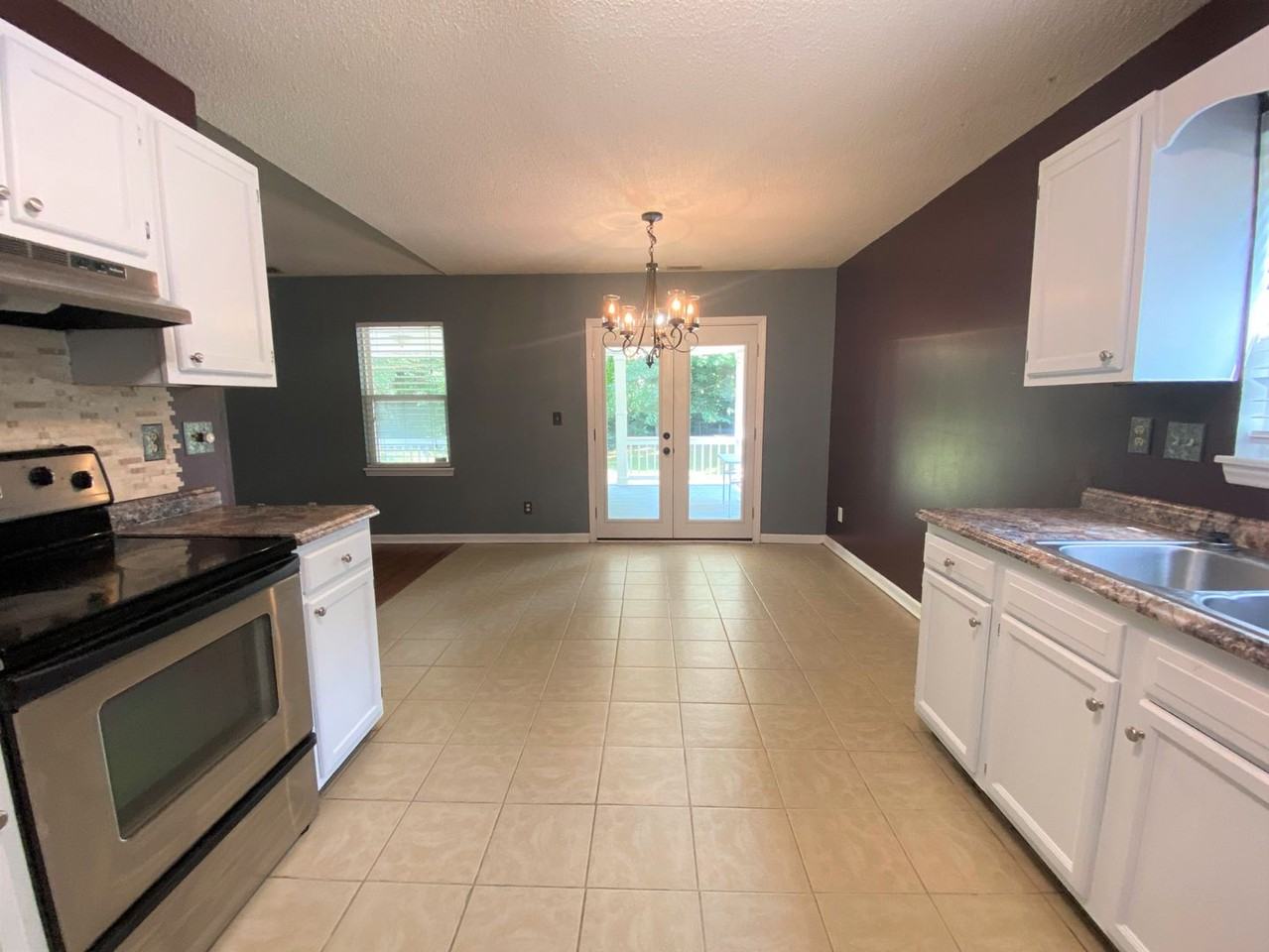 200 S Creek Dr - Photo 5 of 18