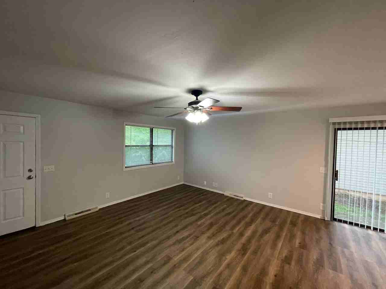 164 W Farm Road 164 - Photo 2 of 16