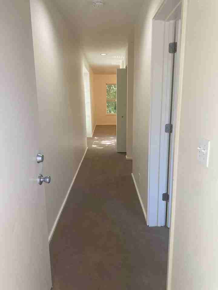 514 Nw 21st St #9 - Photo 3 of 11