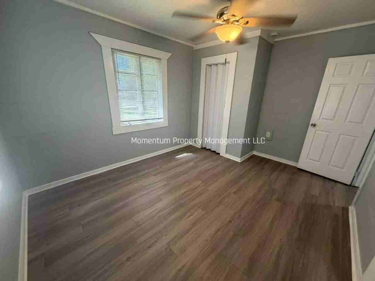 4009 N 27th St - Photo 6 of 21