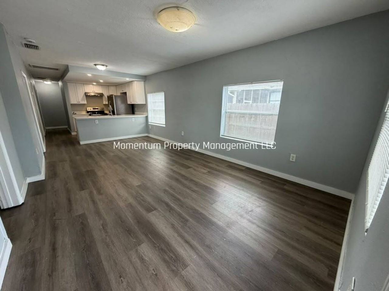 4605 N 38th St - Photo 6 of 16