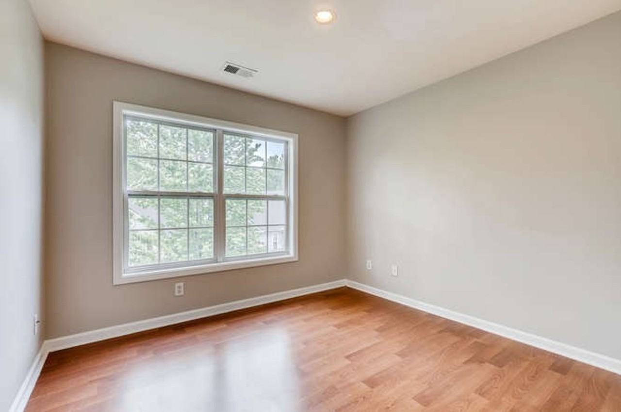 744 Celeste Ln Sw - Photo 2 of 11