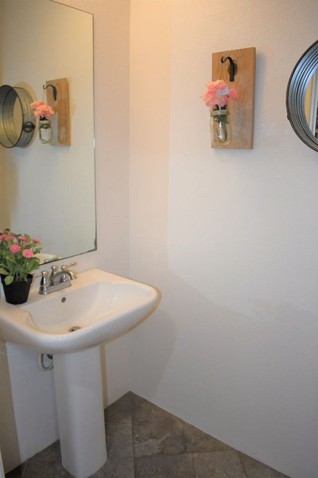 1180 Kakala St #607 - Photo 4 of 14