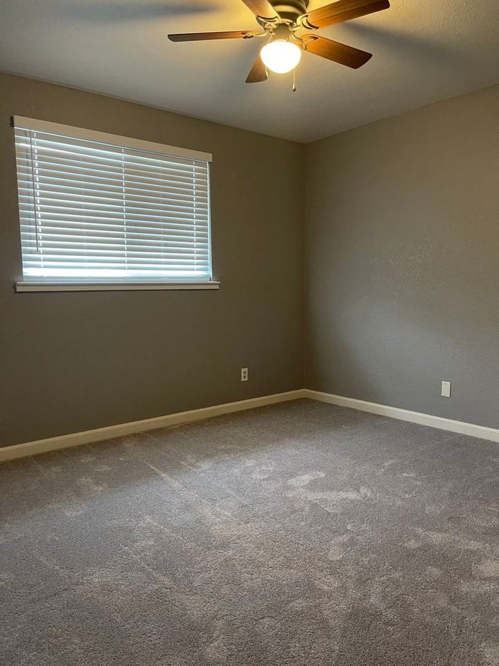 6024 Jackson Ave - Photo 5 of 9
