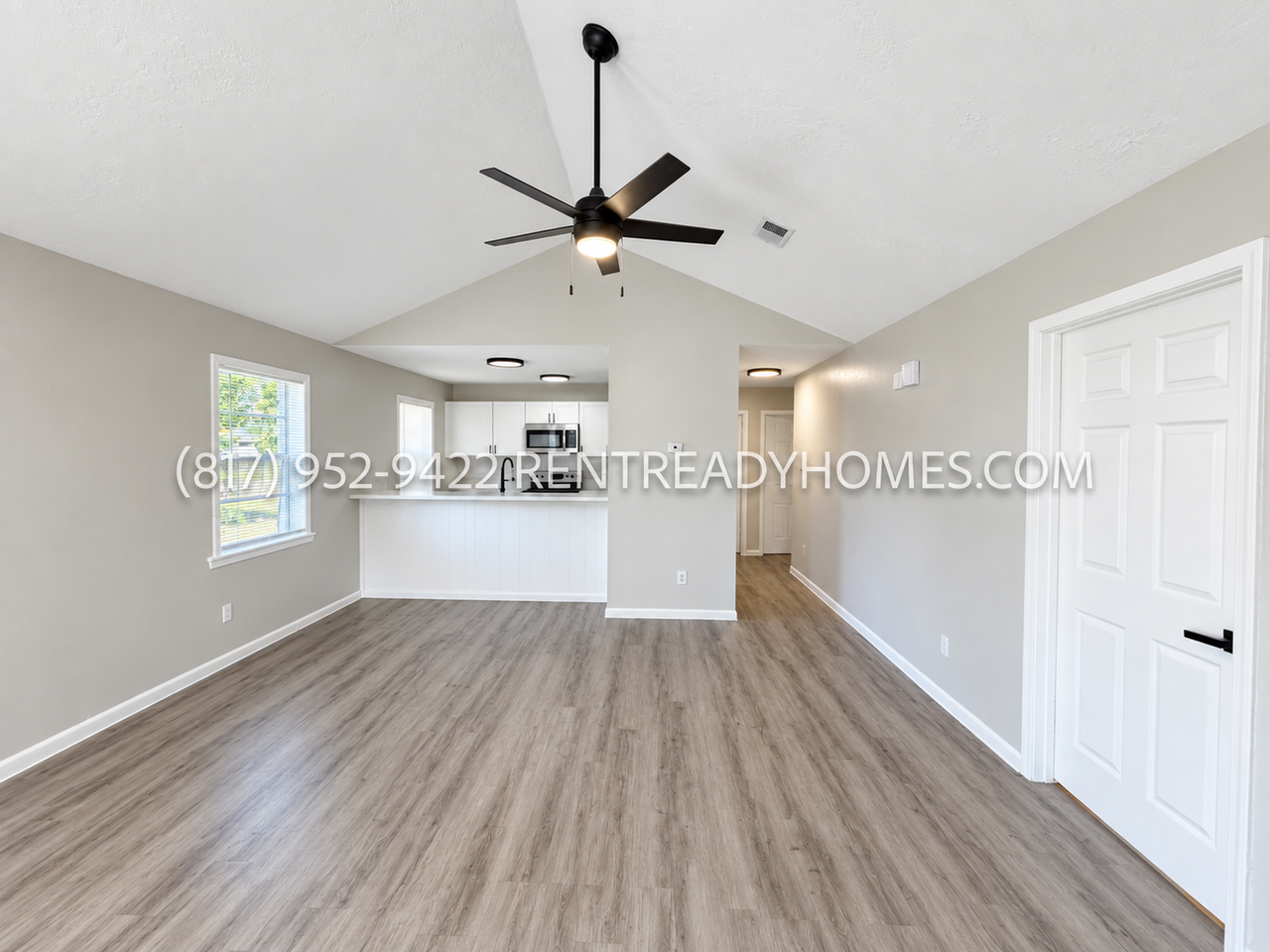 1111 Bittle Ln - Photo 5 of 11