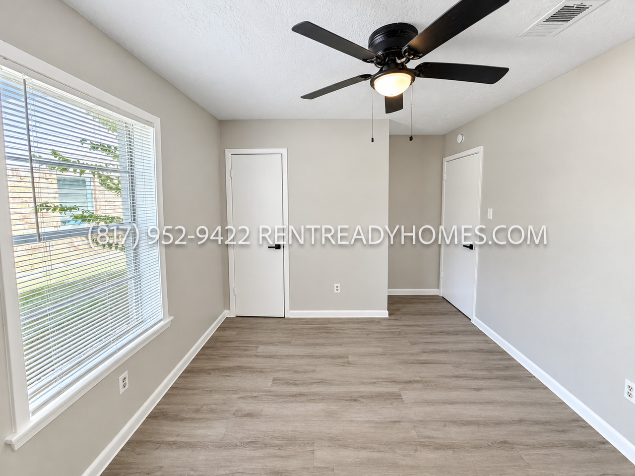 1111 Bittle Ln - Photo 7 of 11