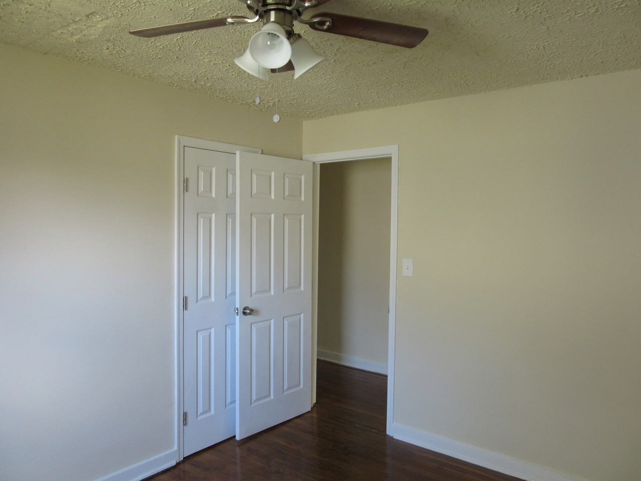 721 Miller St - Photo 6 of 14