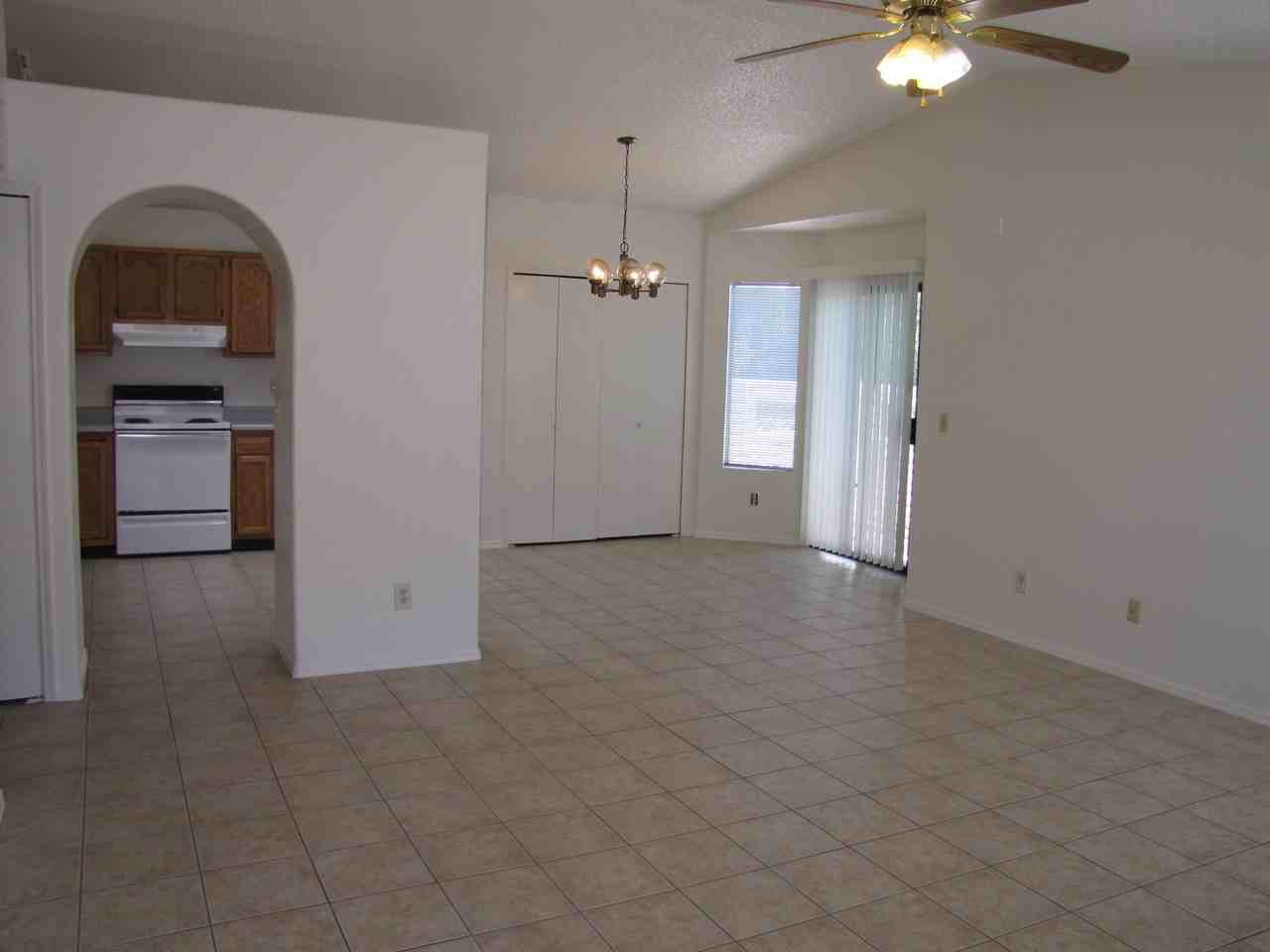 752 Sunset Vista Dr - Photo 7 of 16