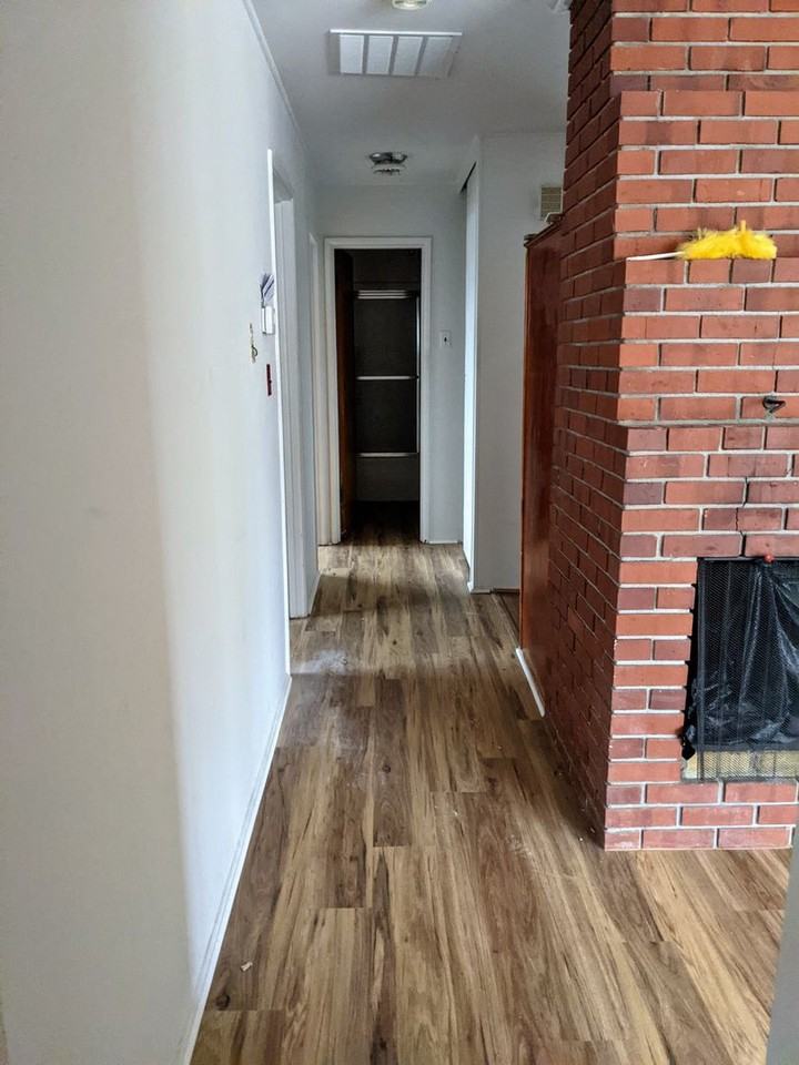 17 Montvale Rd - Photo 7 of 14