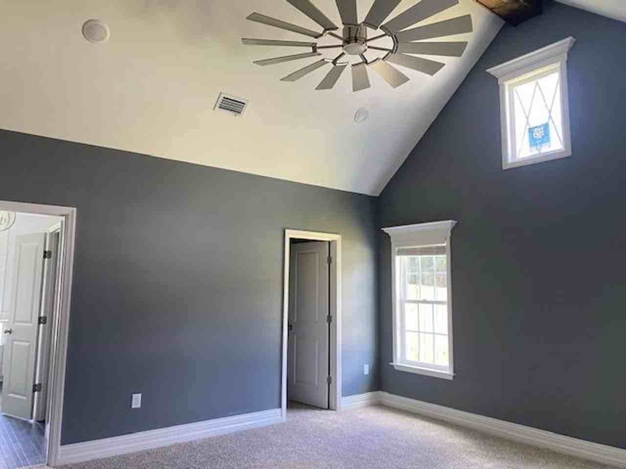 4019 Crusader Ct - Photo 7 of 24
