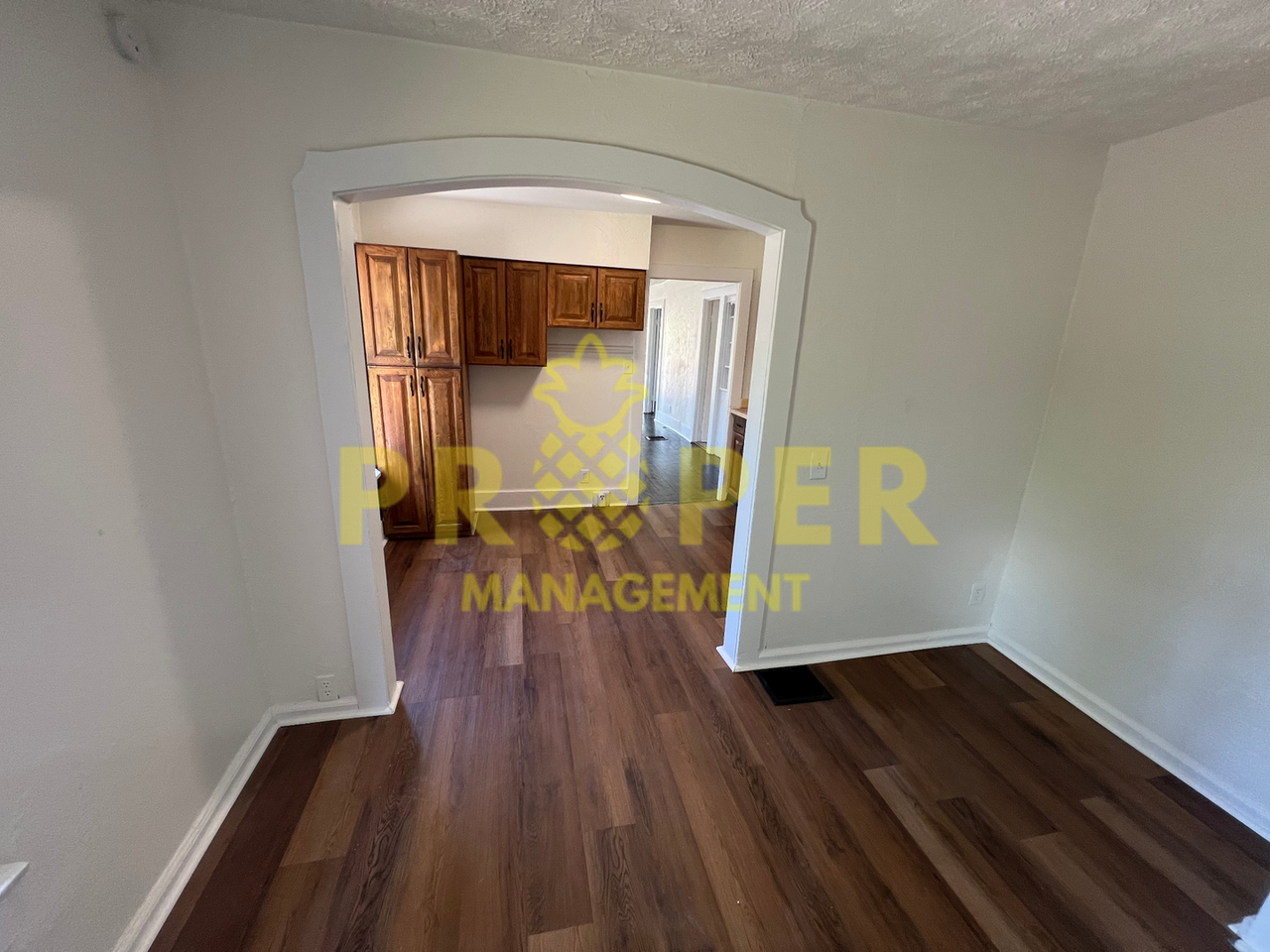 3616 Kathleen Ave - Photo 2 of 6