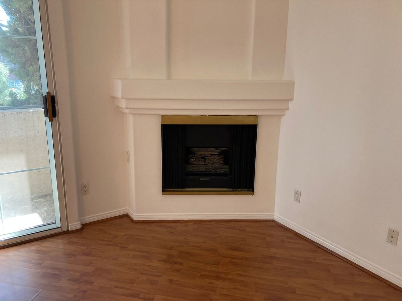 7037 La Tijera Blvd - Photo 5 of 17