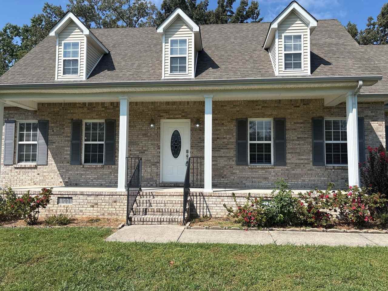 187 Oak Hollow Rd - Photo 2 of 32