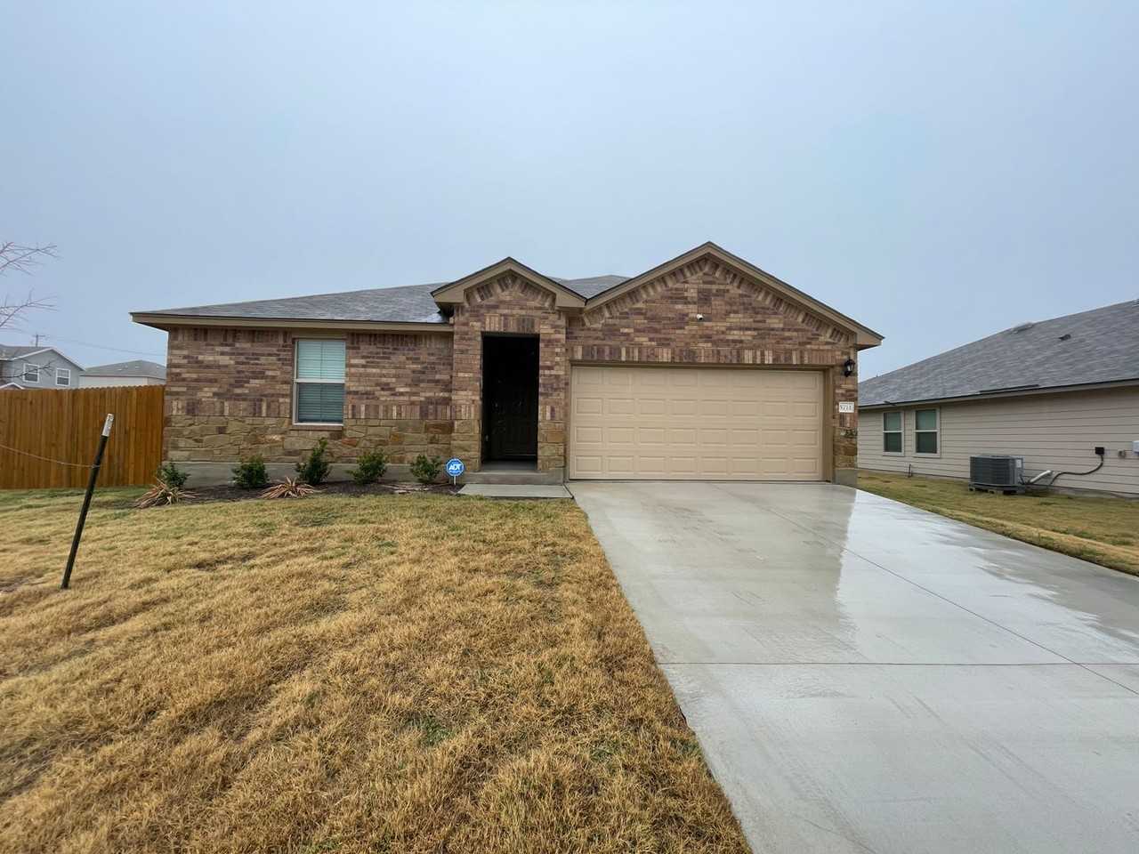 5711 Great Divide Rd - Photo 2 of 50