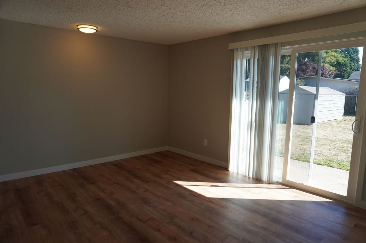 2909 Ne 135th Ave - Photo 6 of 21