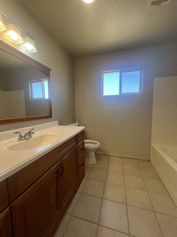 8654 Poppy Blvd - Photo 7 of 13