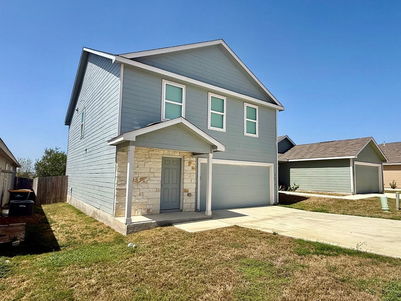 6679 Cibolo Spgs - Photo 2 of 29