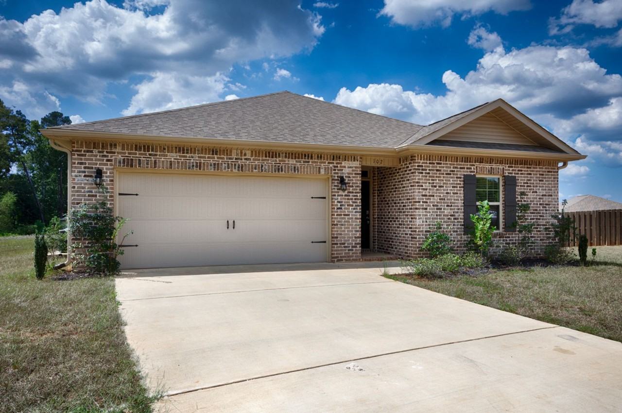 102 High Leaf Dr - Photo 3 of 34