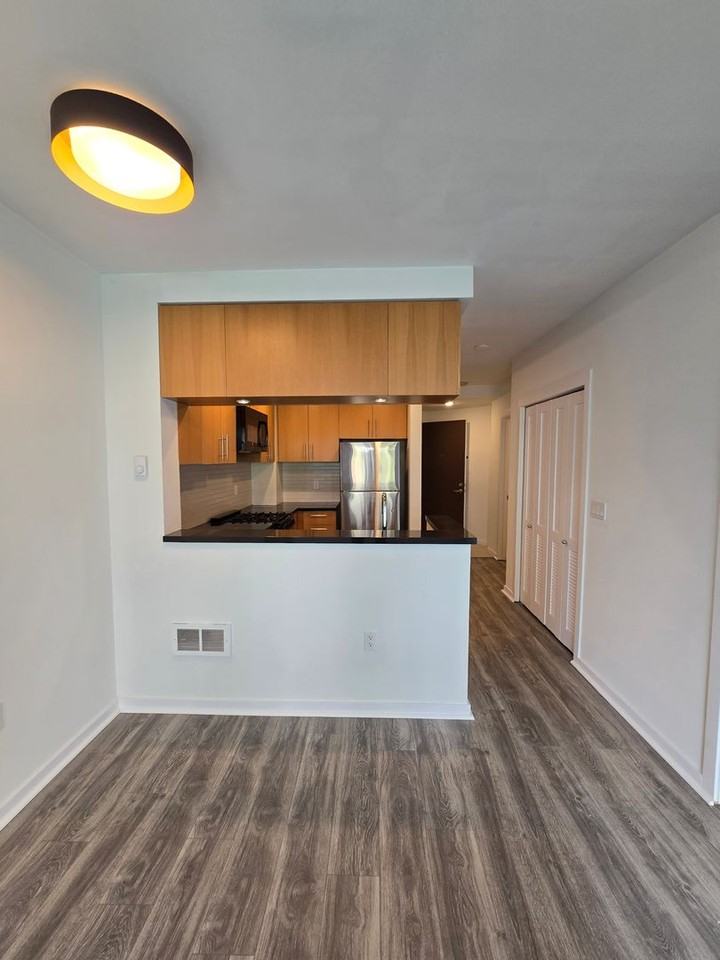 2721 1st Ave #204 - Photo 4 of 29