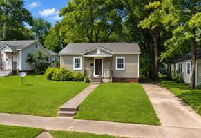 featured image of 905 Kirkwood Ave