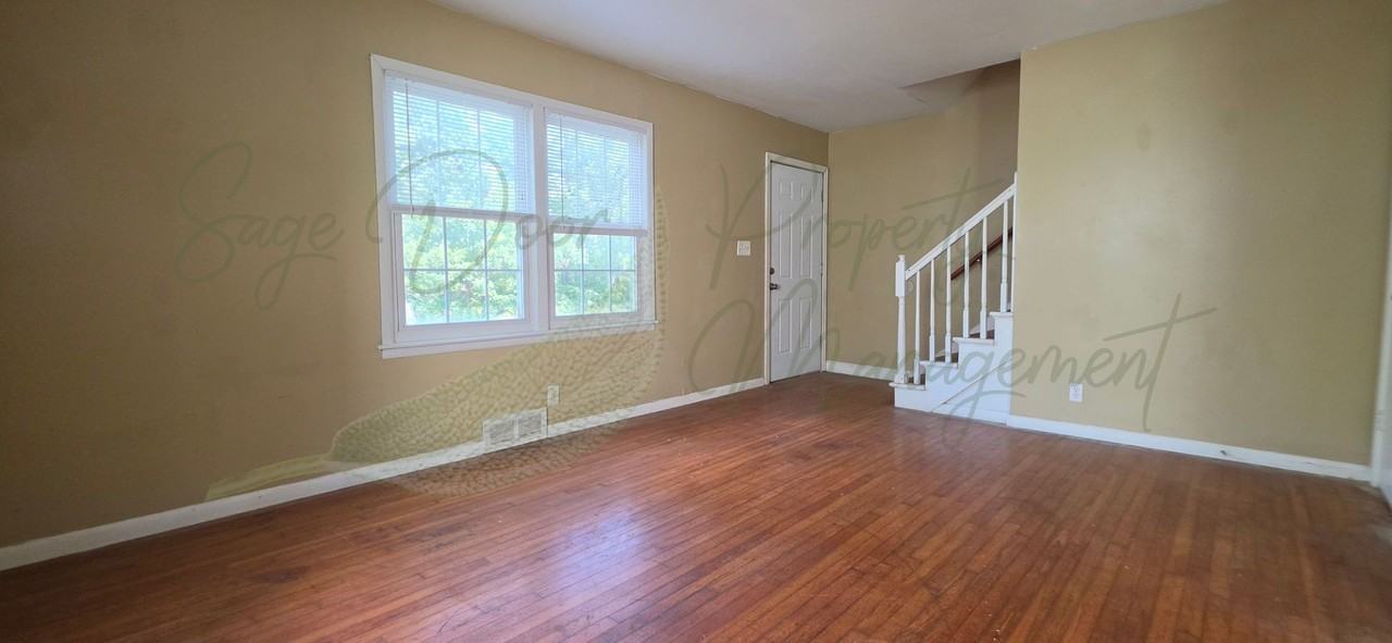 1210 N Union St - Photo 5 of 22
