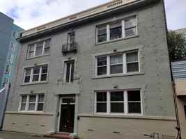 featured image of 4737 Brooklyn Ave Ne