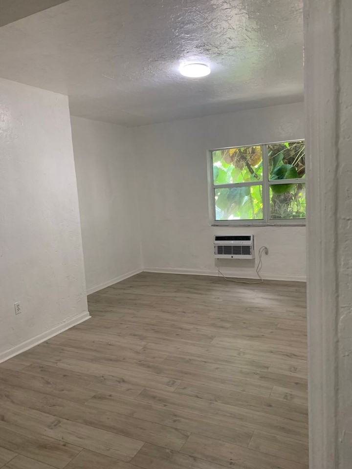 631-635-639 13th St - Photo 3 of 6
