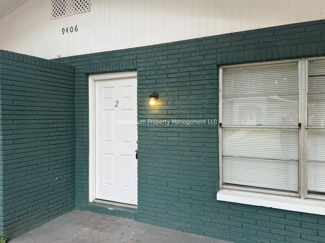 9406 N Mulberry St #2 - Photo 3 of 15