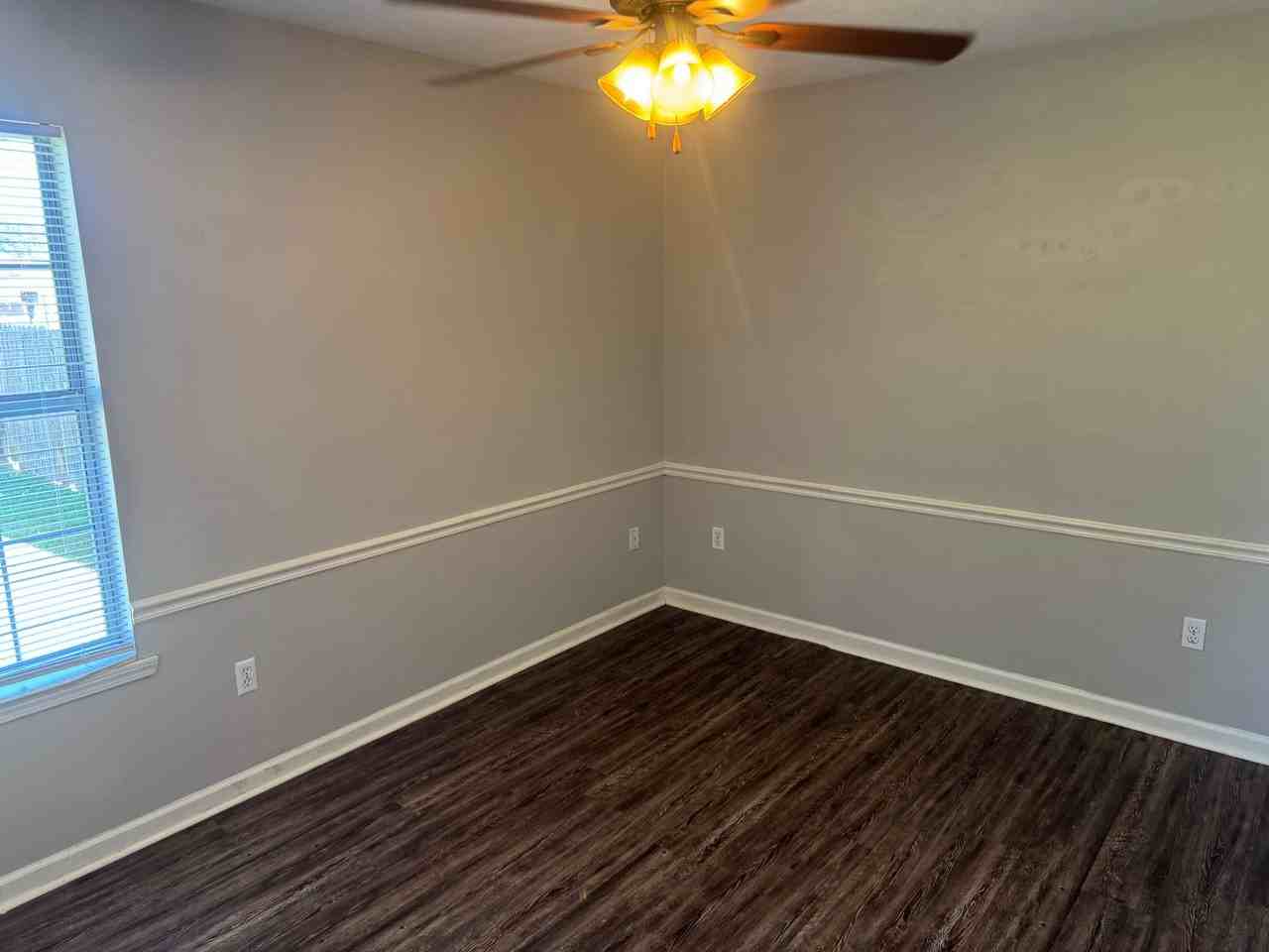 1430 Arapaho Trl - Photo 5 of 13