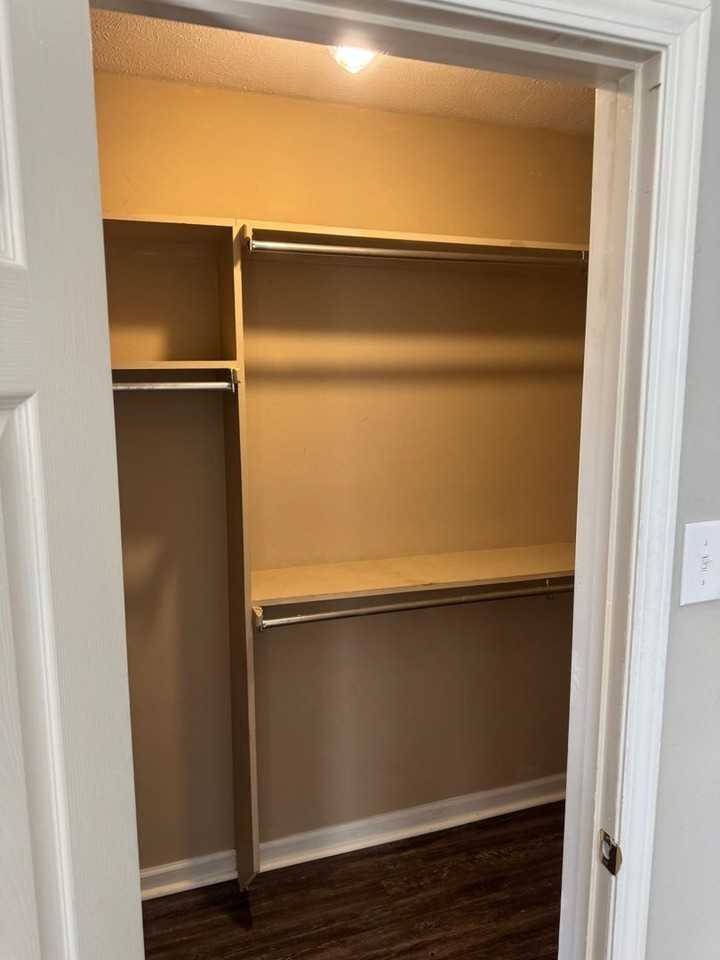 1430 Arapaho Trl - Photo 7 of 13