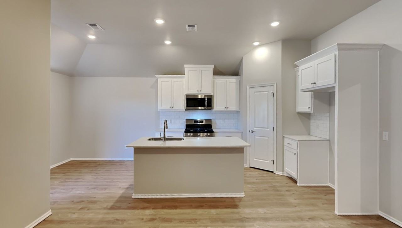 12709 Cortana Ter - Photo 7 of 21