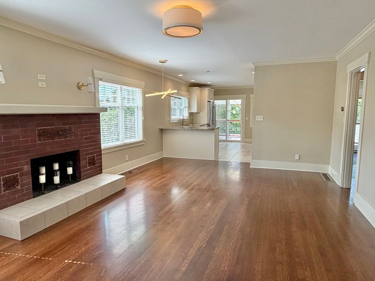4903 1st Ave Nw - Photo 3 of 35