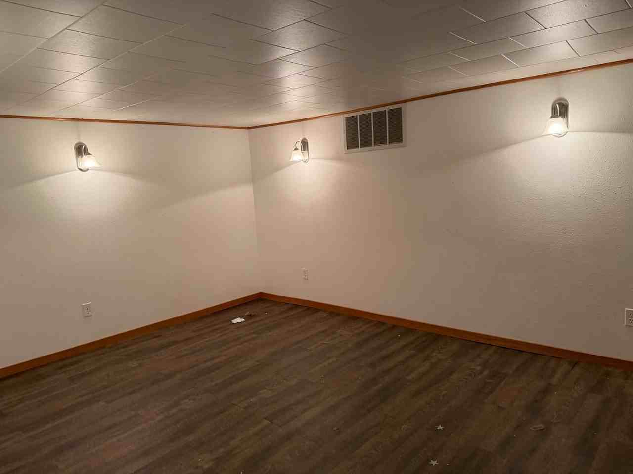 306 15th Ave Sw - Photo 3 of 20