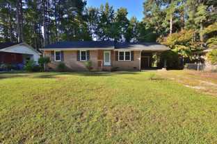 625 Powell Dr - Photo 1 of 1