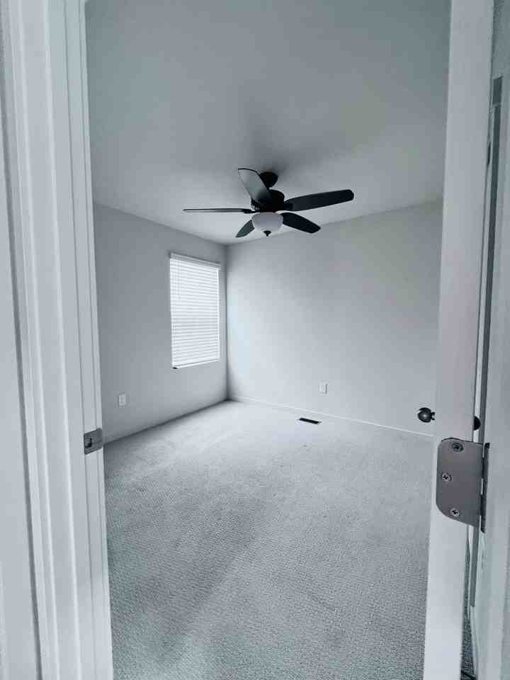3565 Greenways Main Blvd - Photo 6 of 9