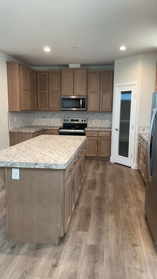 33351 Macy St - Photo 2 of 3