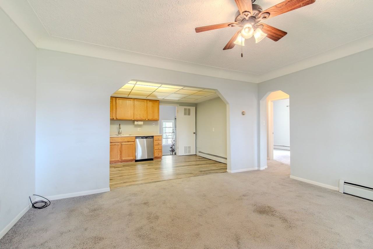 4644 Rochester Rd - Photo 3 of 19