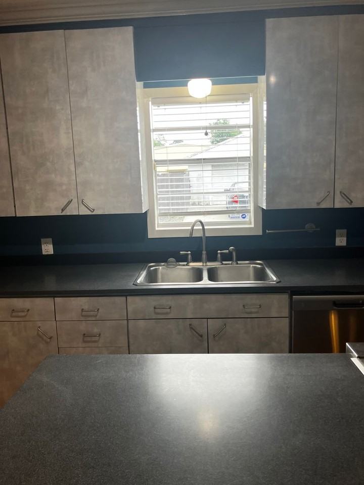 500 4th St - Photo 5 of 27