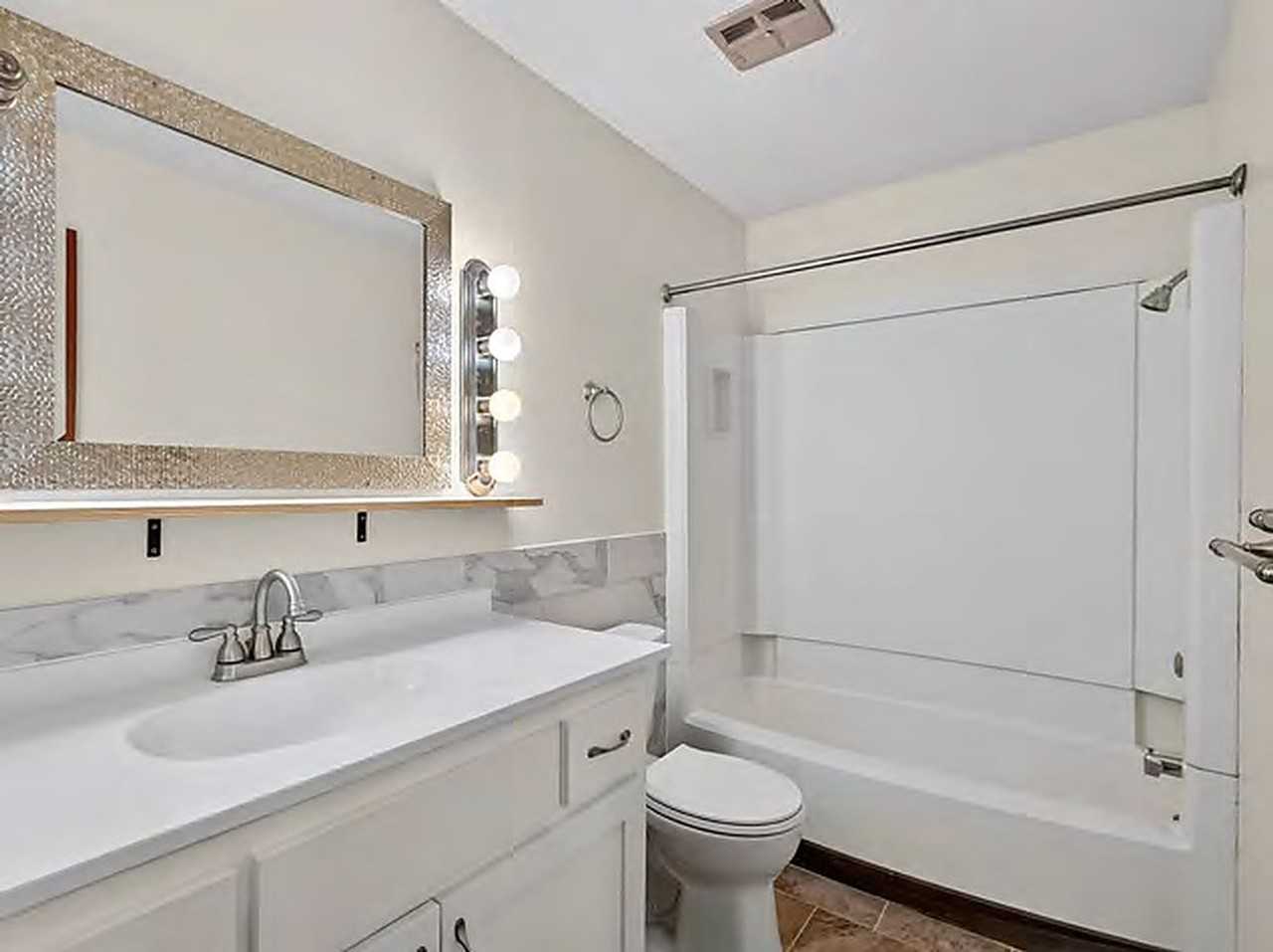 Anndell Park Apartments - Photo 5 of 5