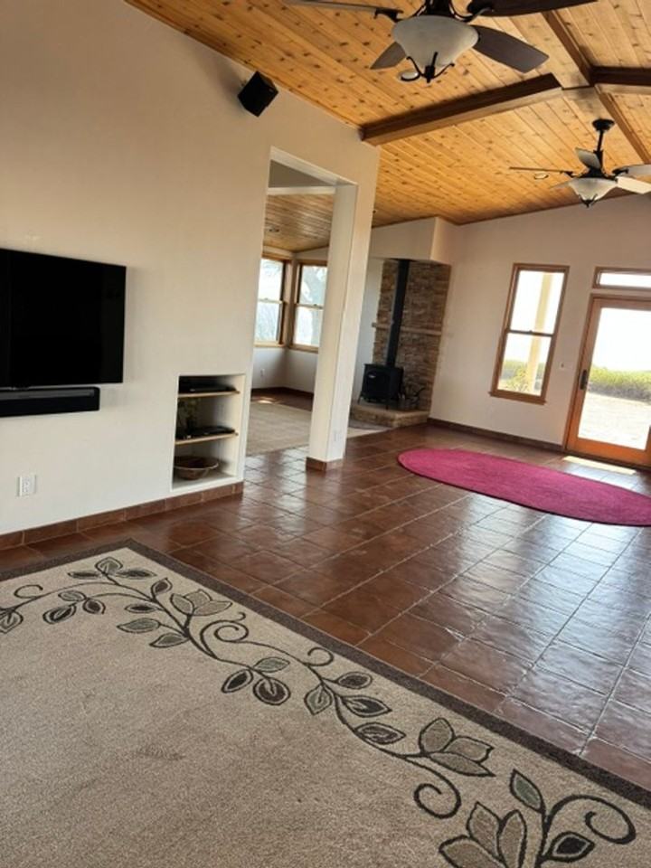 1475 Cougar Ridge Rd - Photo 6 of 28