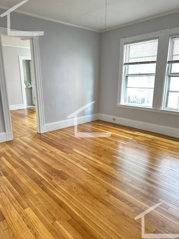 18 Quint Ave - Photo 6 of 18