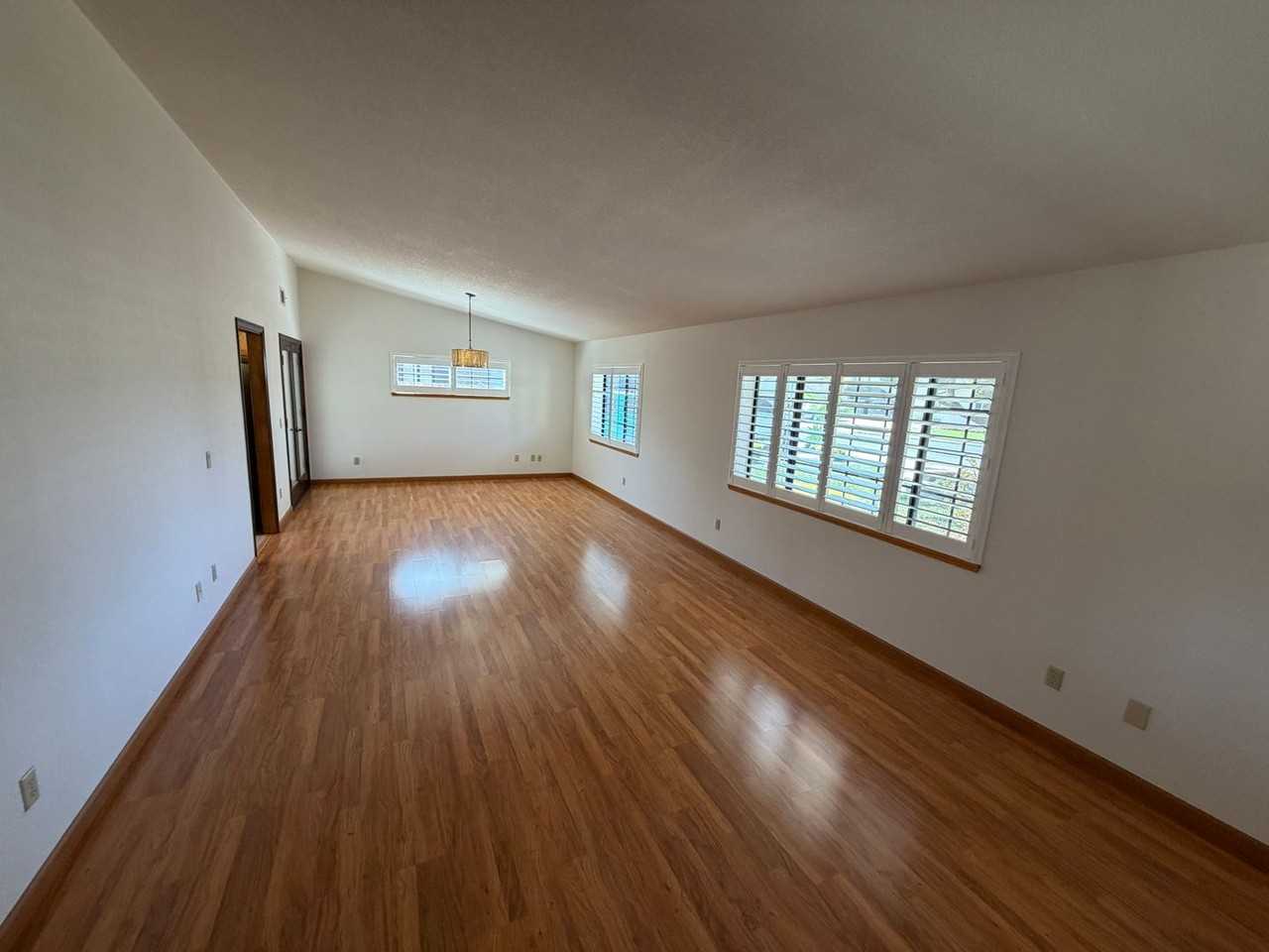 818 Harrison Dr - Photo 7 of 21