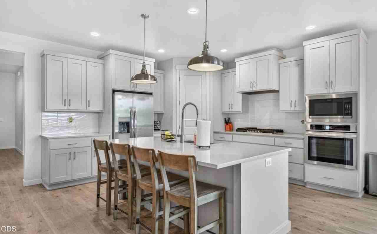 327 327 Arrowhead Trail Drive - Photo 5 of 28