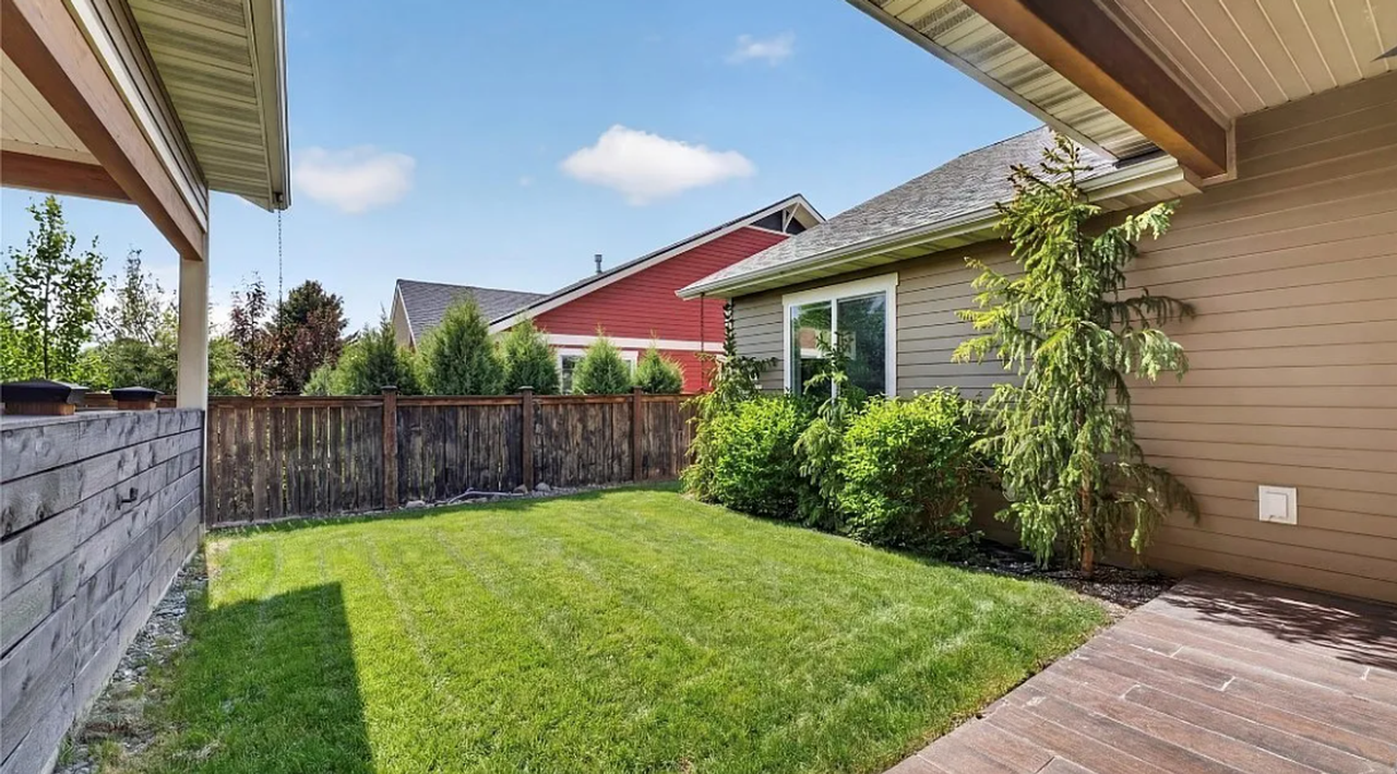 4832 Golden Gate Ave #B - Photo 2 of 21