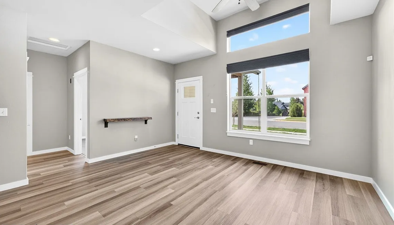 4832 Golden Gate Ave #B - Photo 7 of 21
